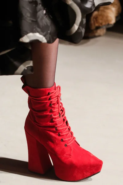 Look 35